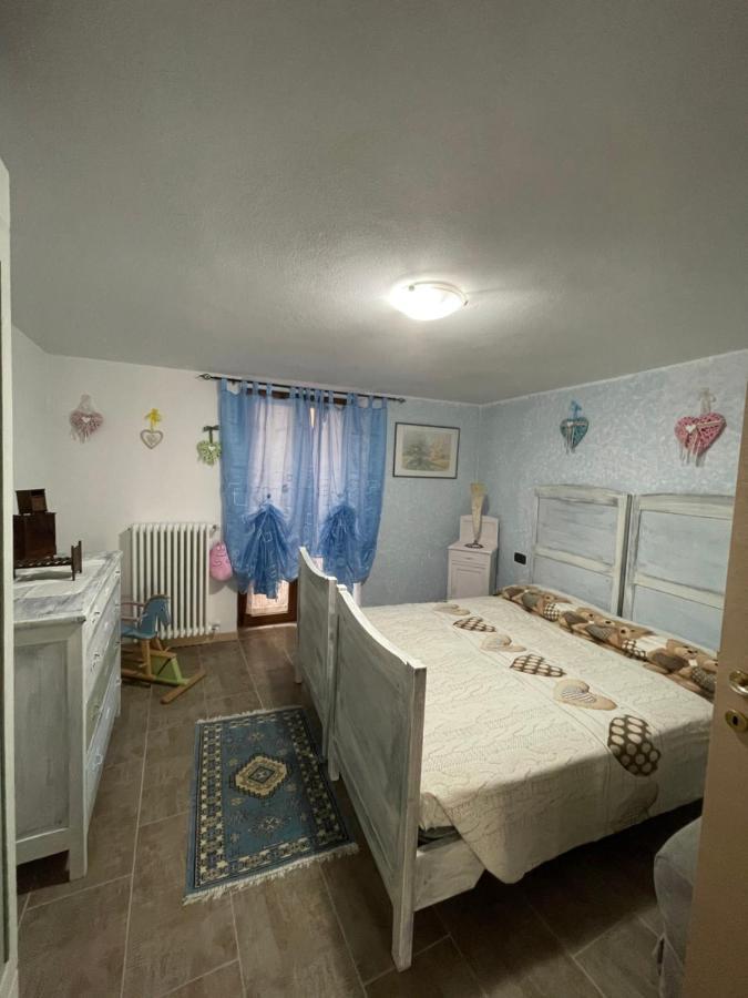 La Casa Di Pucci Nel Borgo Affrescato Di Parlasco Cortenova Εξωτερικό φωτογραφία